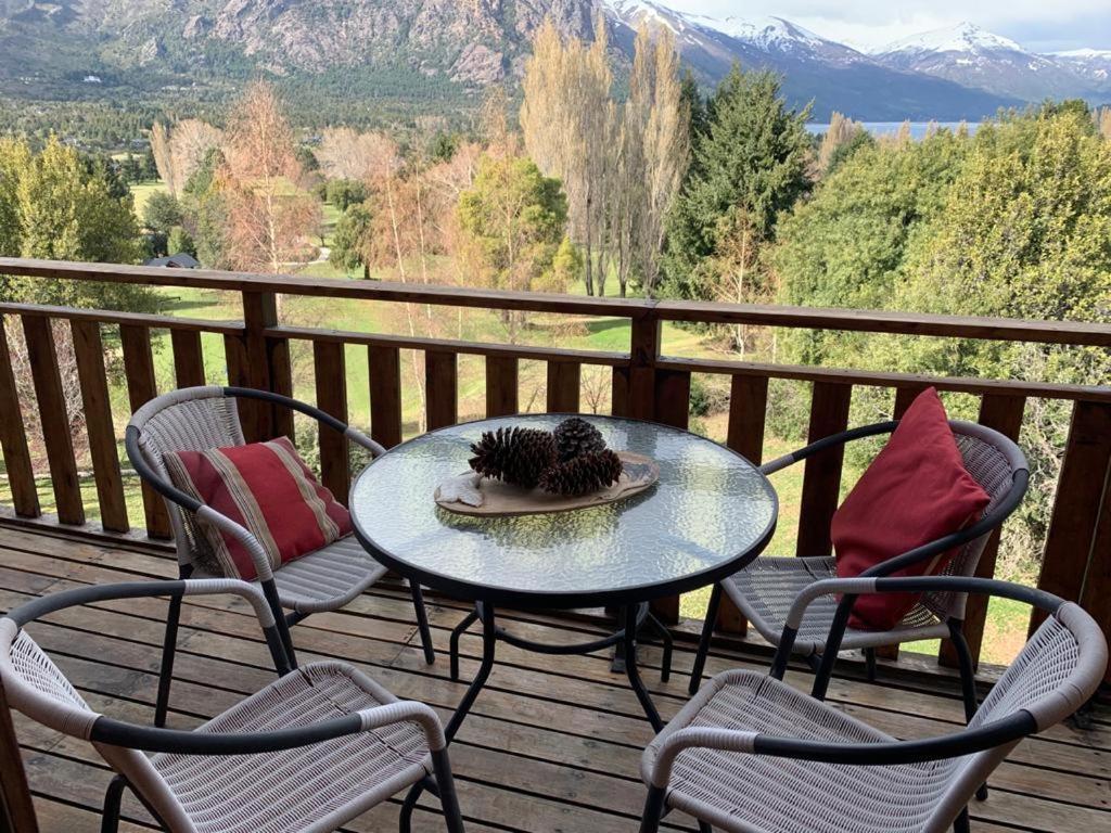 Arelauquen Bungalows & Suites San Carlos de Bariloche Exterior photo