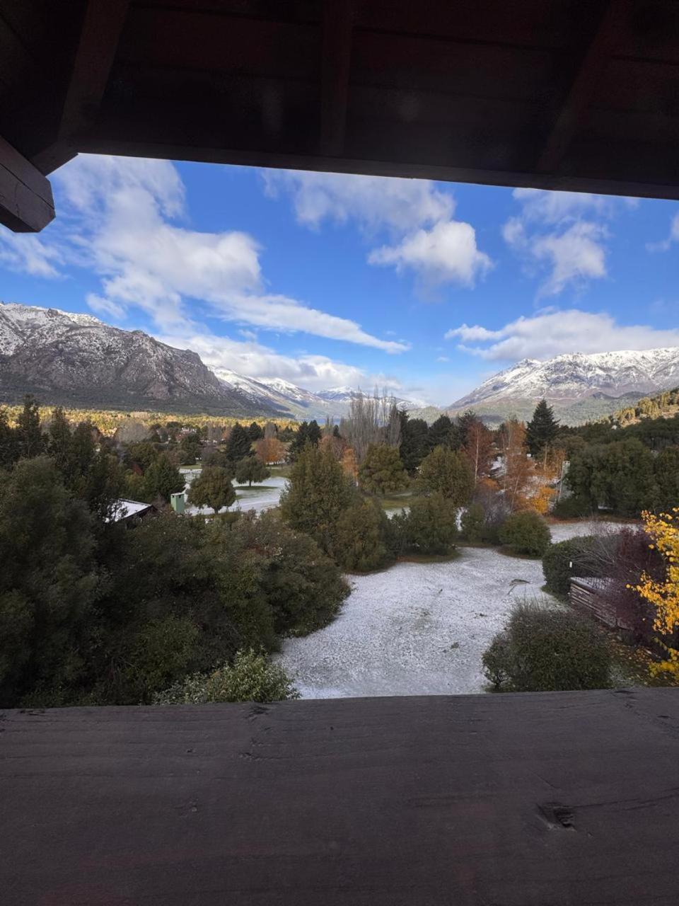 Arelauquen Bungalows & Suites San Carlos de Bariloche Exterior photo